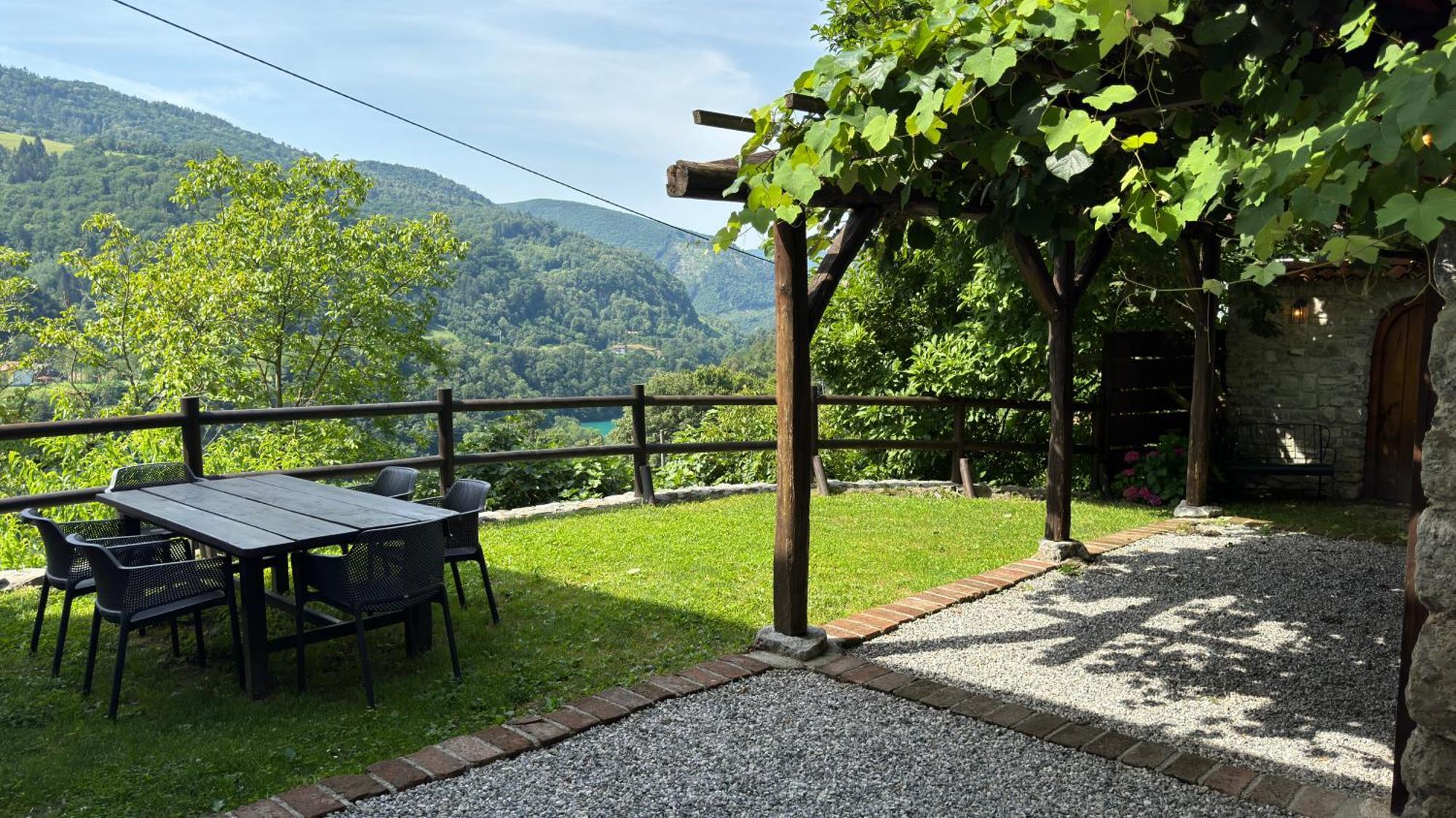 Kuninez, Holiday Home With Summer Kitchen モスト ナ ソシ エクステリア 写真